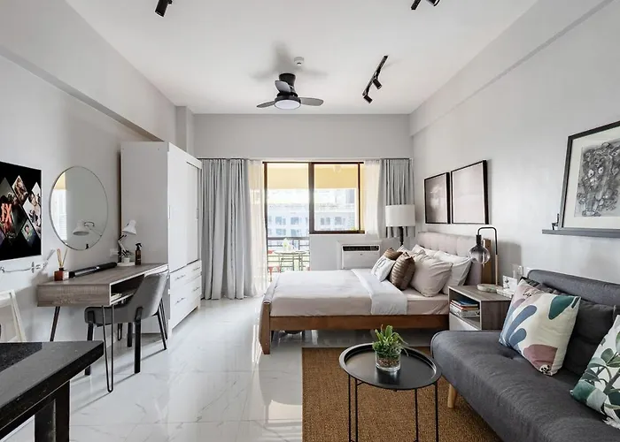 New! Beautiful Studio In Greenbelt Makati *