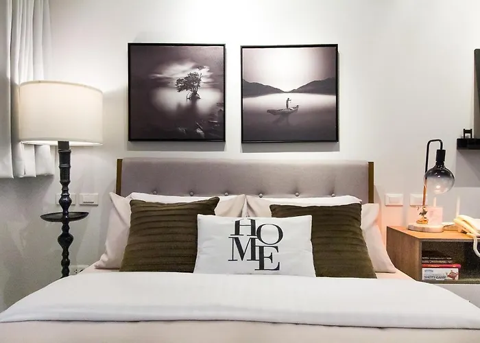 New! Beautiful Studio In Greenbelt Makati Apartamento
